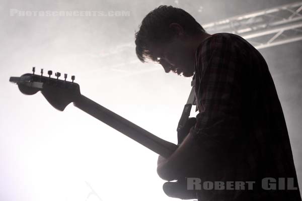 TORO Y MOI - 2011-05-16 - PARIS - Point Ephemere - 